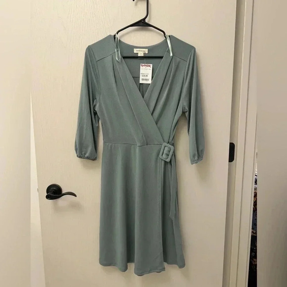 Sage Green Monteau V Neck Belted Dress with Slit and Quarter Length Sleeves NWT - Picture 1 of 7
